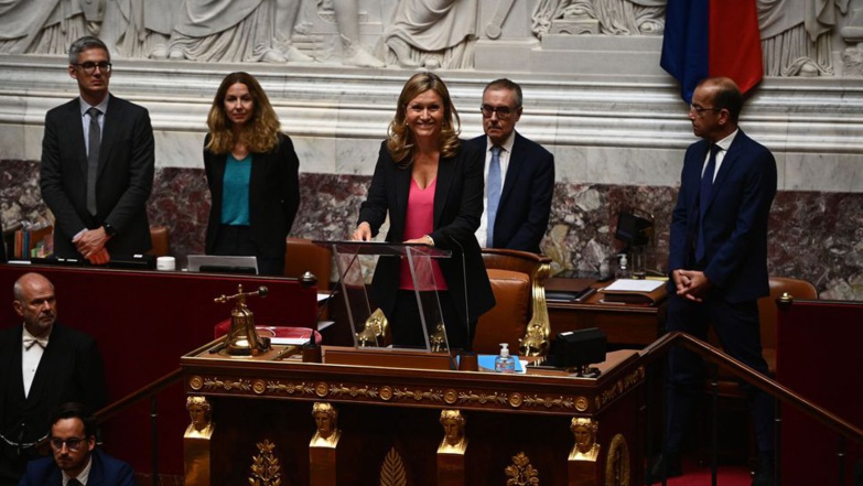 Historique : une femme à la présidence de l'Assemblée nationale Historique : une femme à la présidence de l'Assemblée nationale