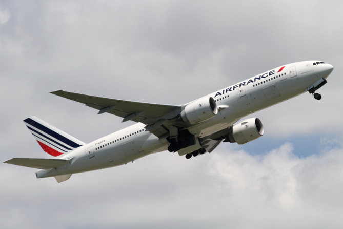 Derrière la chemise arrachée du DRH d’Air France Derrière la chemise arrachée du DRH d’Air France