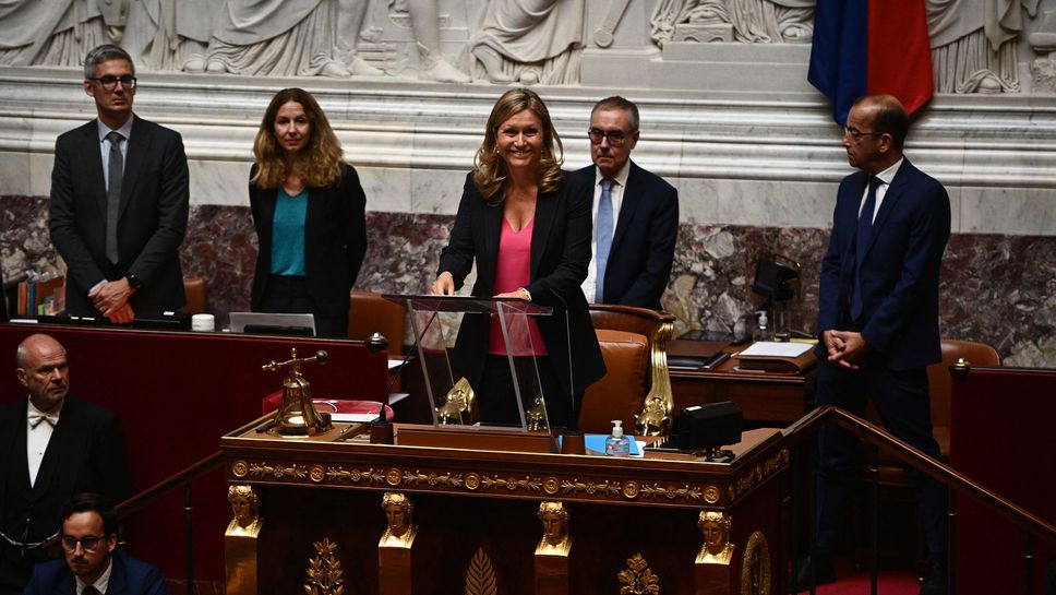 Historique : une femme à la présidence de l'Assemblée nationale Historique : une femme à la présidence de l'Assemblée nationale