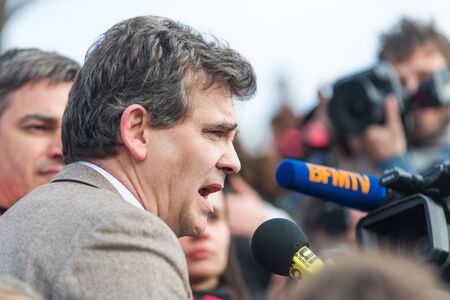 Montebourg à la rescousse de Segault : des sous-marins nucléaires français bientot américains ? 