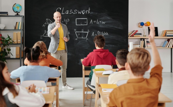 Le départ du proviseur du lycée Maurice-Ravel : le signe de l'abandon coupable de toute la fonction publique ?